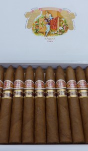 Romeo y Julieta Pirámides Añejados L1000982