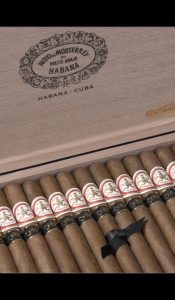 Hoyo de M. Double Coronas Gran Reserva th-16428531773-1489x1056
